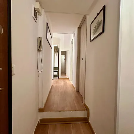 Appartement In The Heart Of Naples